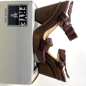 Frye Alessandra platform sandals. Soft genuine  leather and wood platform.